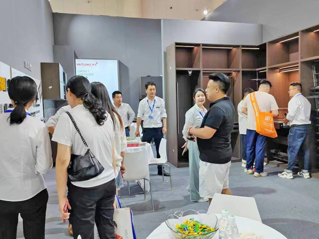 1682415894524322.png 匯泰龍全屋五金震撼亮相2023中國成都建博會!